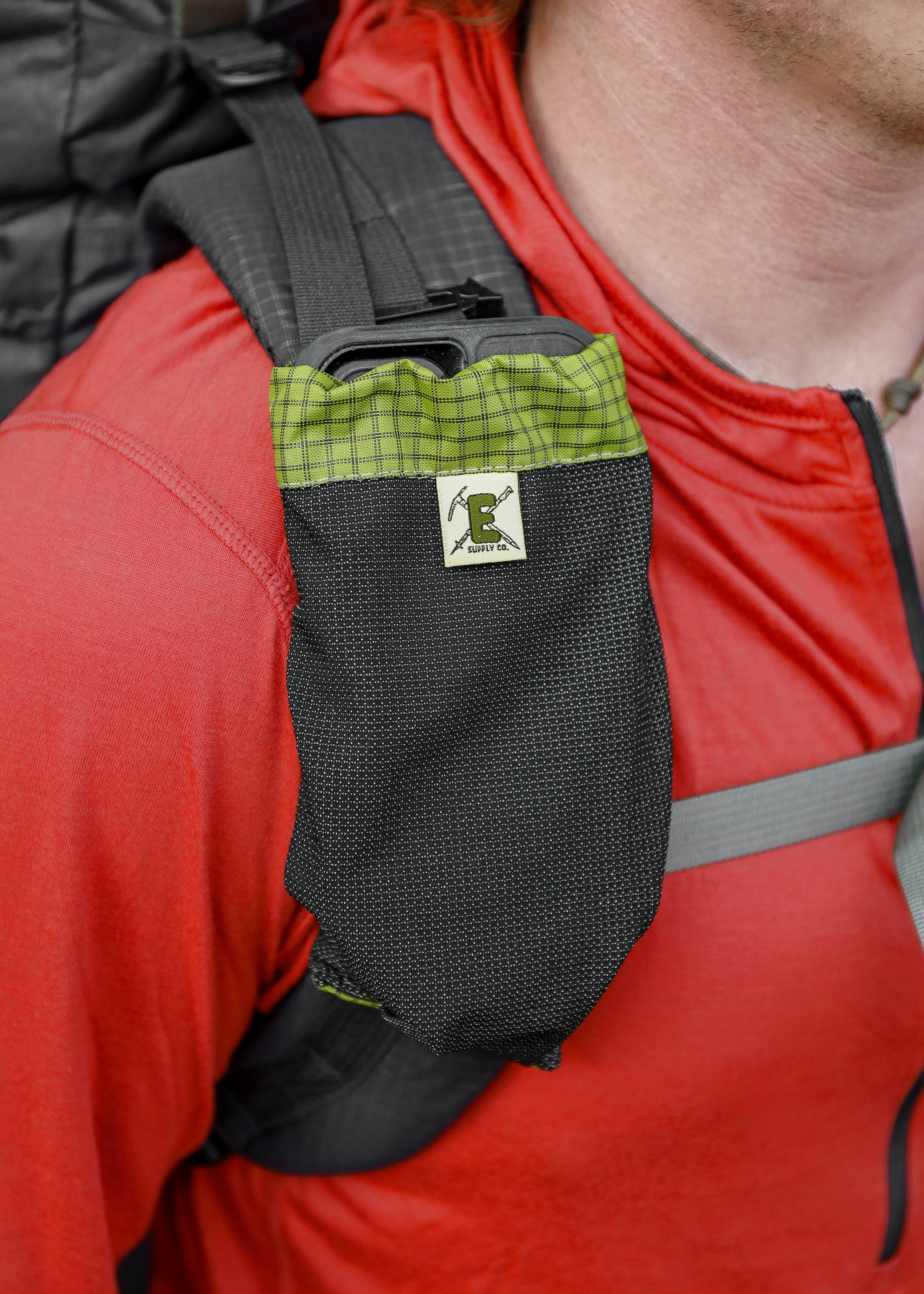 The Shoulder Pocket